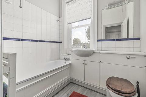 1 bedroom flat for sale, West Hill, London