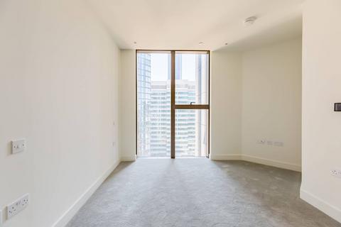 2 bedroom flat for sale, South Quay Plaza, Canary Wharf E14