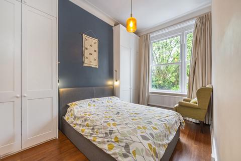 2 bedroom flat for sale, Portland Rise, Finsbury Park, London