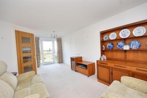 1 bedroom retirement property for sale, Jevington Gardens, Eastbourne