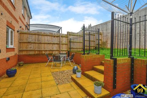 3 bedroom semi-detached house for sale, Williamson Road, Worcester, Worcestershire, WR5