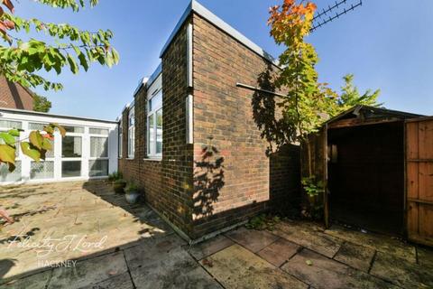 13 Brinkworth Way, London, E9 5JX