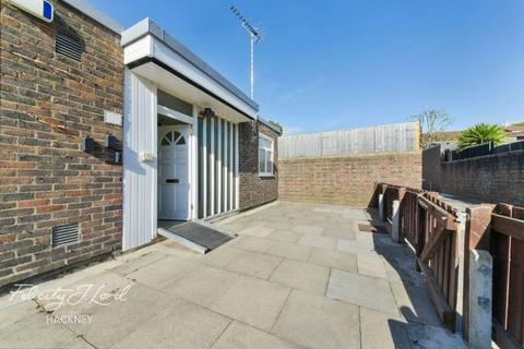 13 Brinkworth Way, London, E9 5JX