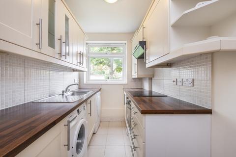 2 bedroom flat for sale, Tragail, Mercier Road, London