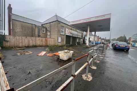 Petrol station to rent, Throckley, Newcastle upon Tyne  NE15