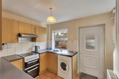 2 bedroom terraced house for sale, Oswald Place, Oswestry