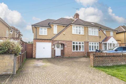 4 bedroom semi-detached house for sale, Fairfield Avenue, Datchet SL3