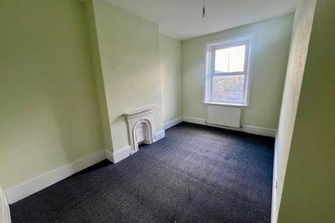 2 bedroom terraced house for sale, Mount Terrace, Sowerby Bridge HX6