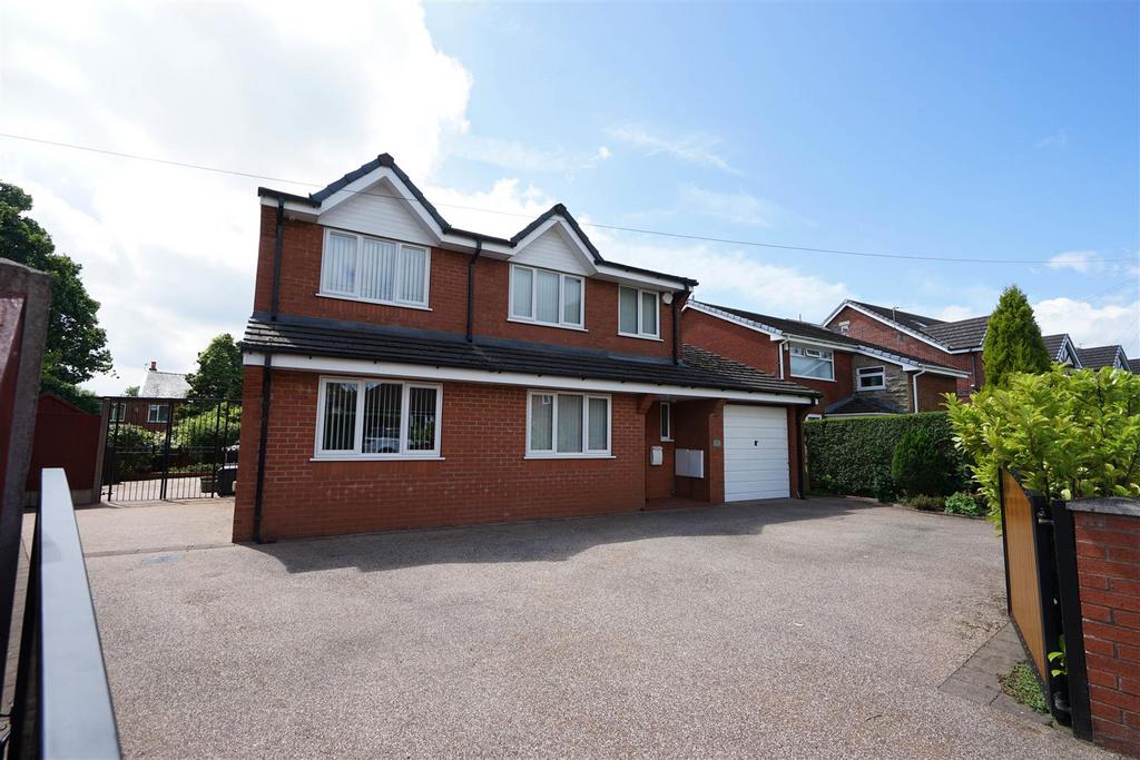 1 Easedale Road, Heaton, Bolton 5 bed detached house to rent £2,100