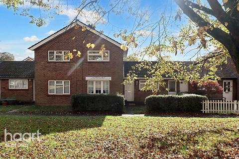 2 bedroom terraced house for sale, Meadway, Bedford