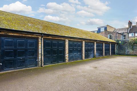undefined, Crofton Gate Way, Brockley, London