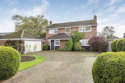 4 bedroom detached house for sale, Walnut Close, Pittville, Cheltenham