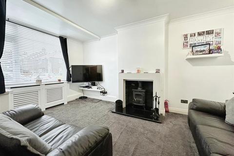 44 Dawnay Drive, Anlaby, Hull, HU10 6TD