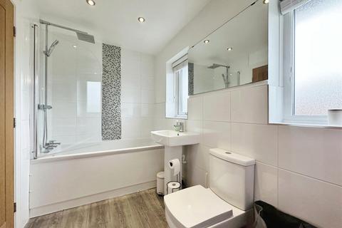 44 Dawnay Drive, Anlaby, Hull, HU10 6TD