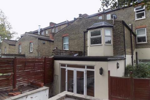 1 bedroom apartment to rent, London SE6