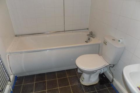 1 bedroom apartment to rent, London SE6