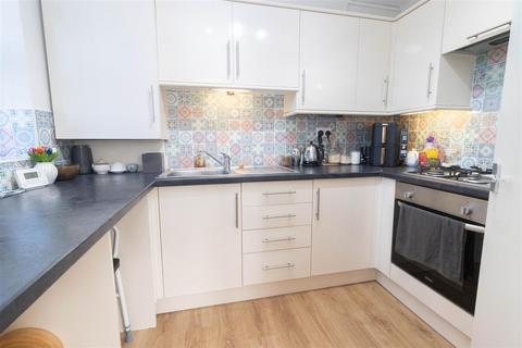 1 bedroom flat for sale, Percy Park Road, Tynemouth