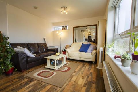 2 bedroom flat to rent, Wheeleys Road, Birmingham B15