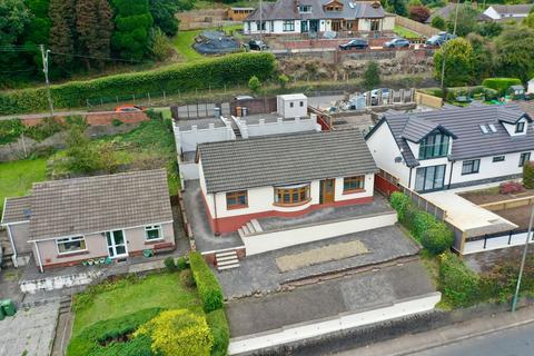 3 bedroom detached bungalow for sale, Park Road, Newbridge, NP11