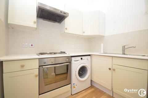 1 bedroom flat to rent, High Road, Northern Star House, N11