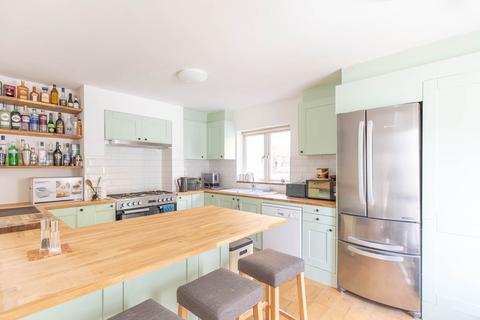 3 bedroom semi-detached house for sale, London Road, Brimscombe, Stroud