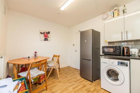 3 bedroom flat to rent, Bristol Road, Birmingham B29