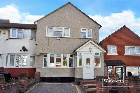 3 bedroom terraced house for sale, Buckland Way, Worcester Park, United Kingdom, KT4 8NP