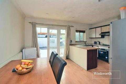 3 bedroom terraced house for sale, Buckland Way, Worcester Park, United Kingdom, KT4 8NP