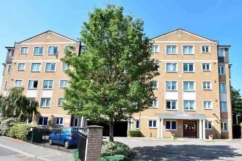 2 bedroom flat for sale, Felbridge Court, High Street, Feltham, Middlesex, TW13