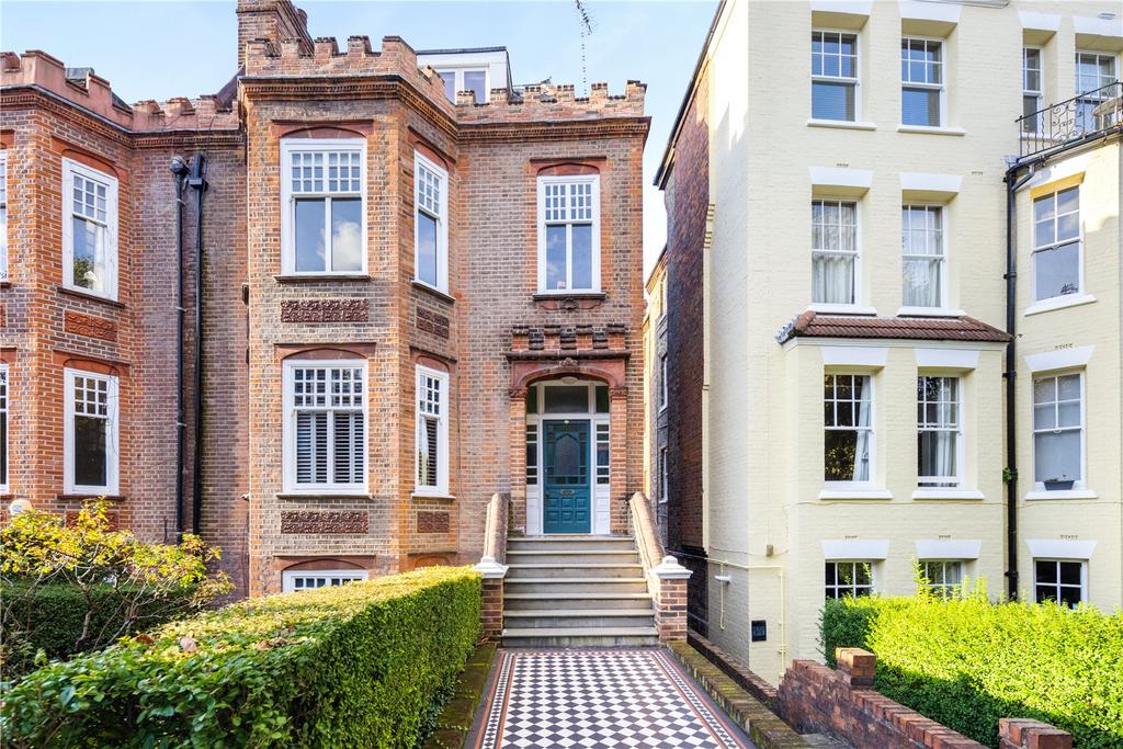 Anson Road, Tufnell Park, London, N7 2 bed flat for sale £700,000