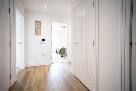 2 bedroom flat for sale, Water of Leith Apartments, Lanark Road, Edinburgh, EH14.