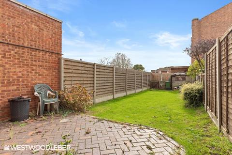 4 bedroom townhouse for sale, Esdaile Lane, Hoddesdon EN11