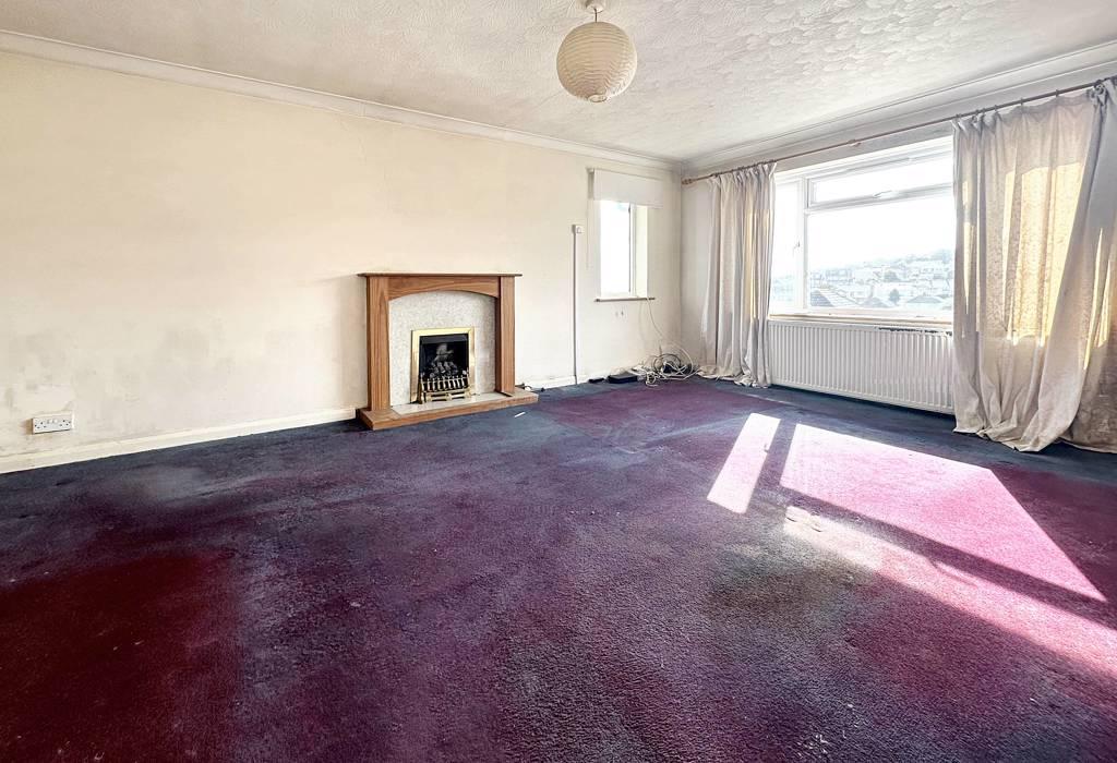 Falmer Avenue, Saltdean, BN2 8FG 3 bed detached bungalow for sale £