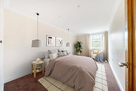 Mulberry House, 15b Vine Road, East Molesey, KT8 9LF