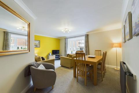 3 bedroom apartment for sale, 11 March Court, Whitby