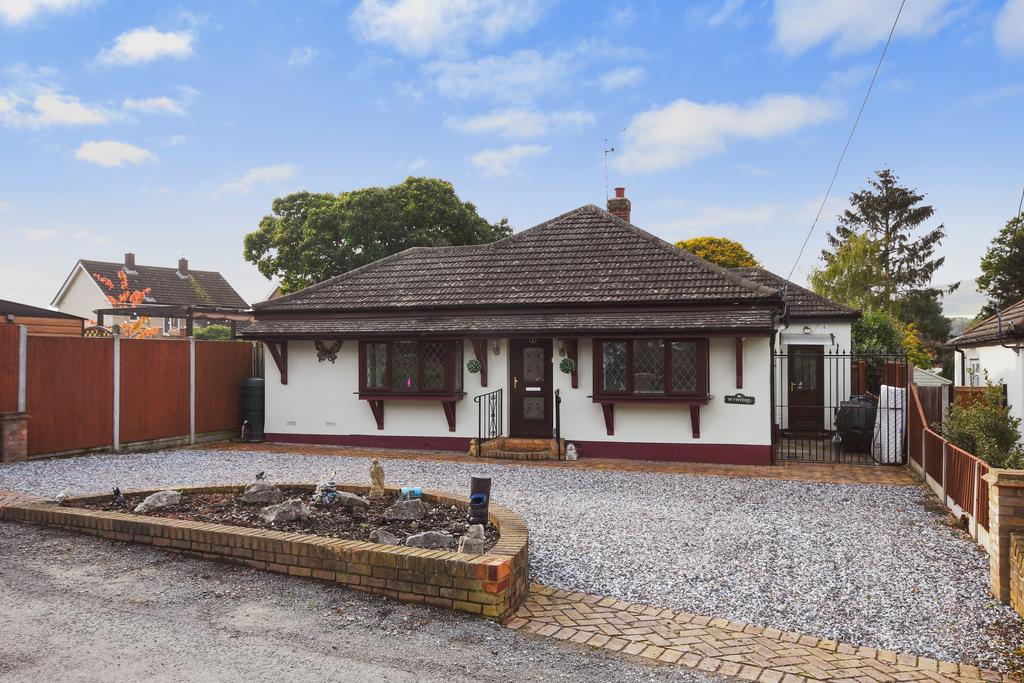 Butts Way, Chelmsford 3 bed bungalow for sale £550,000