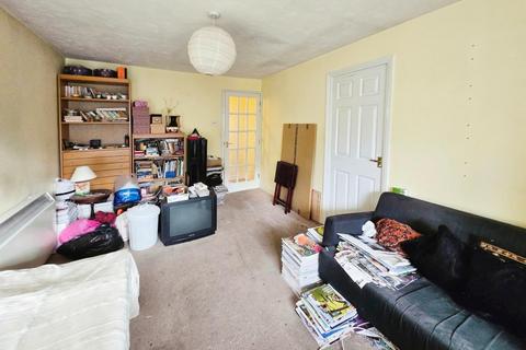 1 bedroom flat for sale, Philips Close, Carshalton