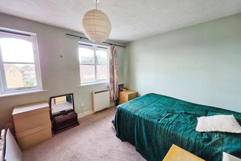 1 bedroom flat for sale, Philips Close, Carshalton