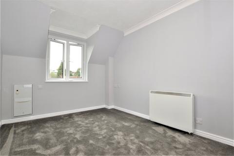 1 bedroom apartment to rent, Foxley Lane, Purley CR8