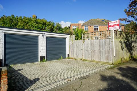 3 bedroom semi-detached house for sale, Ashbrook Road, St. Leonards-On-Sea