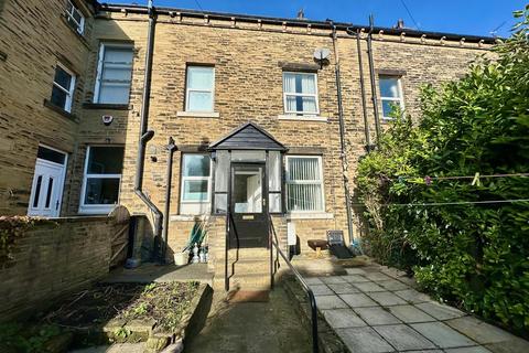 2 bedroom terraced house for sale, Swires Road, Halifax