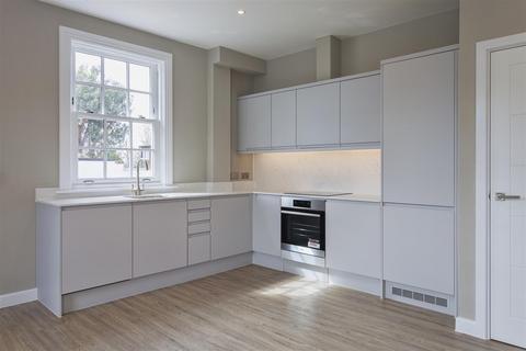 1 bedroom flat for sale, High Street, Ewell, Epsom