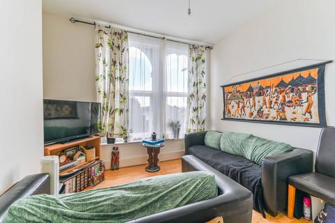 2 bedroom flat for sale, Selhurst Road, Selhurst, London, SE25