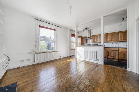 2 bedroom flat for sale, Lenham Road, Lee