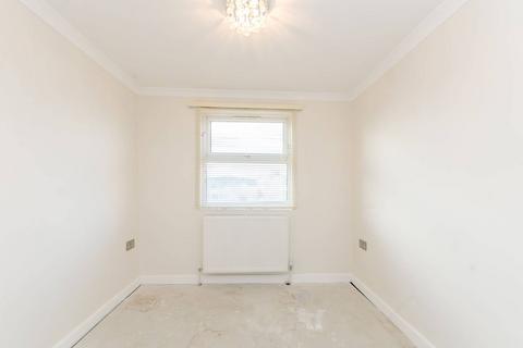 2 bedroom flat to rent, Ilderton Road, South Bermondsey, London, SE15