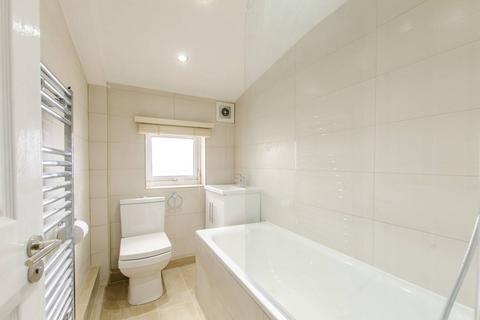 2 bedroom flat to rent, Ilderton Road, South Bermondsey, London, SE15