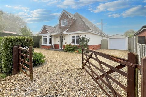 4 bedroom detached house for sale, Totton