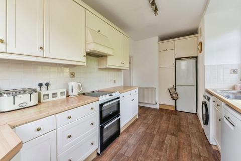 4 bedroom semi-detached house for sale, Hogarth Avenue, Brentwood CM15