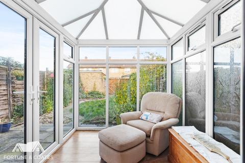 68 Arkwrights, Harlow, CM20 3LU