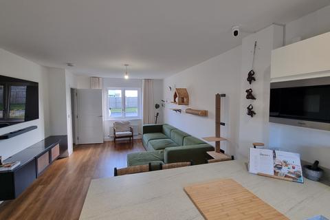 2 bedroom terraced house to rent, Pinewood Court, Airyhall, Aberdeen, AB15